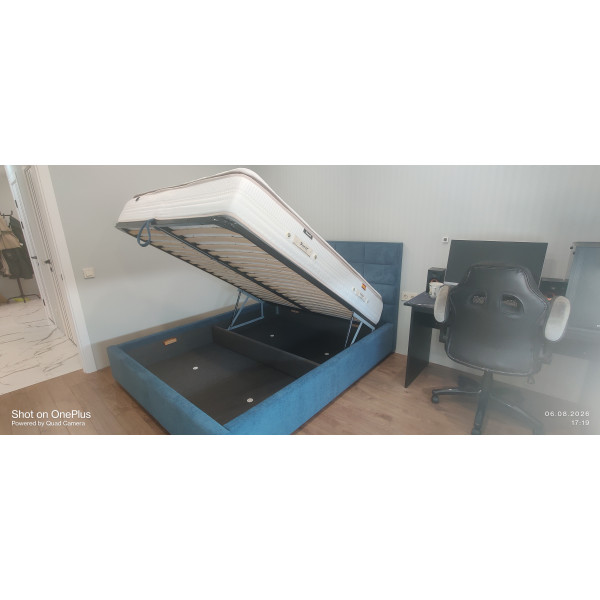 Кровать QUADRO MIDI Кровать QUADRO MIDI